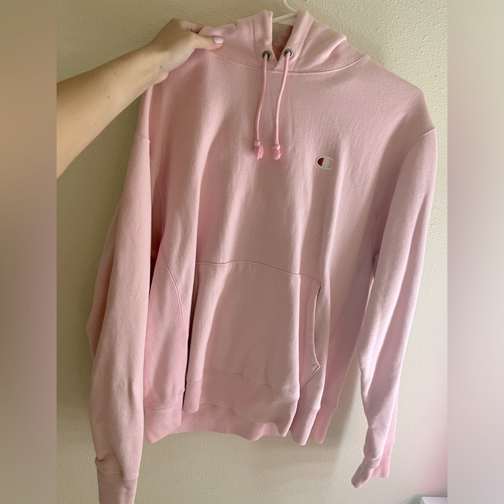 Baby pink Champion hoodie!